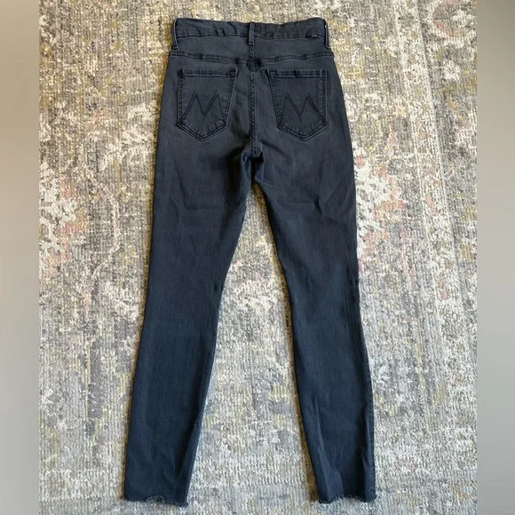 Mother High Waisted Looker Ankle Fray Black Jeans Lighting Up Lanterns Size 26 - Picture 5 of 10